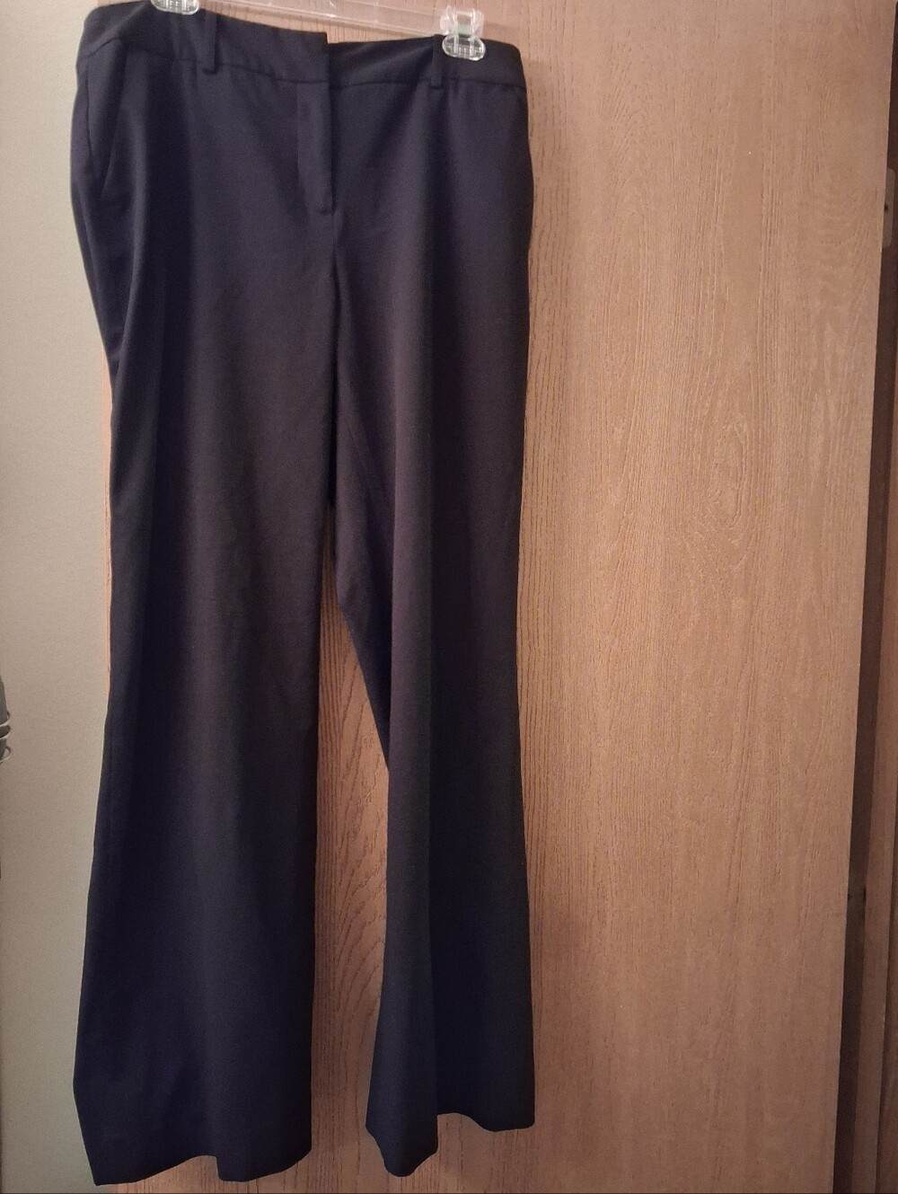 Liz Claiborne women's mid rise slacks Sophie black size 10